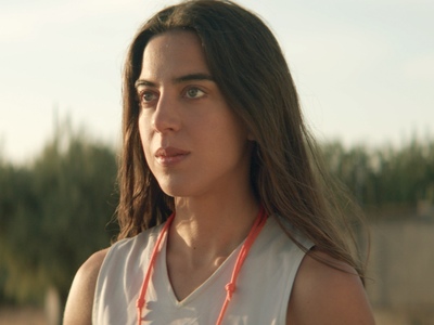 Το παιδί: Η Άρτεμις ανακαλύπτει την πραγ...