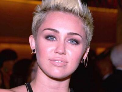 Τσιτσίδι η Miley Cyrus για καλό σκοπό! ΔΕΙΤΕ ΦΩΤΟ 