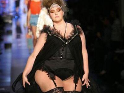 Η μόδα «ανακαλύπτει» επιτέλους και τις παχουλές!  