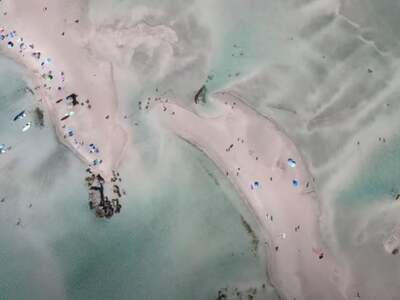 Ελαφονήσι: Το ροζ όνειρο της Κρήτης - Δε...