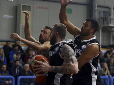 Ασταμάτητος ο Απόλλων, μόνος πρώτος και καλύτερος!