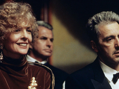 H Diane Keaton και ο Al Pacino σε σκηνή ...