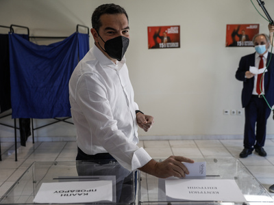 Αλ.Τσίπρας: «Σήμερα οι πολίτες να πάρουν...