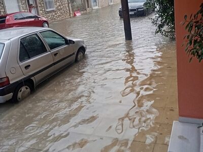 Μεσολόγγι: Οι βροχές έφεραν ξανά πλημμύρ...
