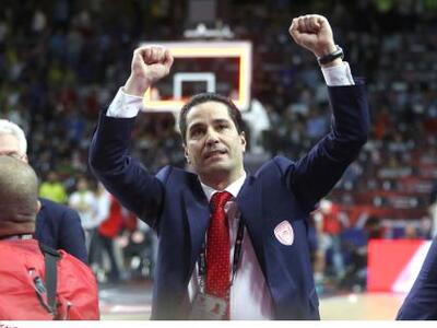 Σφαιρόπουλος: "Ο Ολυμπιακός δεν είν...