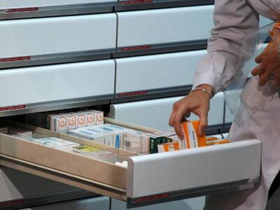 Μεγάλες ελλείψεις σε δεκάδες φάρμακα και εμβόλια