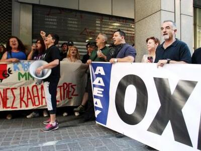 Συνάντηση Βενιζέλου με σχολικούς φύλακες...