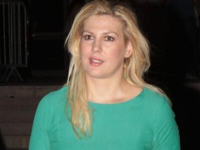 Τα χαρτιά της για τη Δημόσια Τηλεόραση έ...