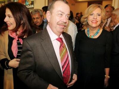 Ξαναπαντρεύτηκε ο Μαμαλάκης - Το παρασκή...