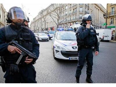 Συναγερμός στη Γαλλία: Τετρακόπτερα πέτα...