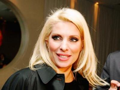 Ελένη Μενεγάκη: «Ο γιος μου ντρεπόταν να...