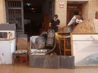 Ισπανία: Τι προκάλεσε τις φονικές πλημμύ...