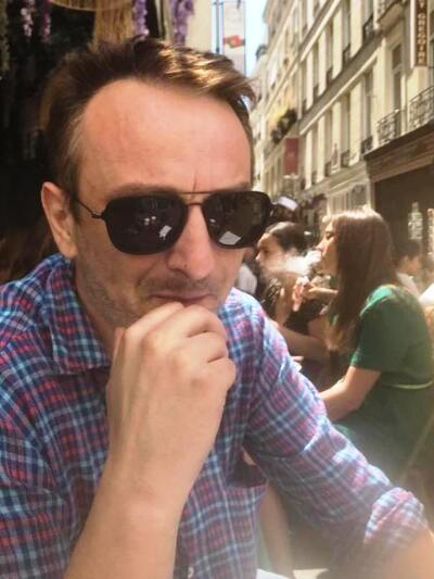 Ο Δημήτρης ήταν φωτογράφος στο Παρίσι