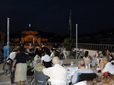 Πάτρα: Βραδιά πανσελήνου στο Άσυλο Ανιάτων