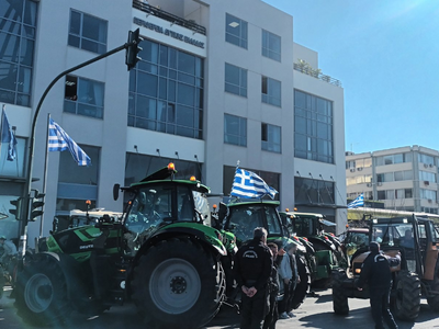 Πάτρα: Κινητοποίηση αγροτών και κτηνοτρό...