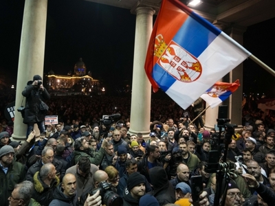Σερβία: Συνεχίζονται οι διαδηλώσεις – Αν...