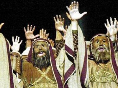 Οι «Πέρσες» του Αισχύλου ανεβαίνουν στο ...