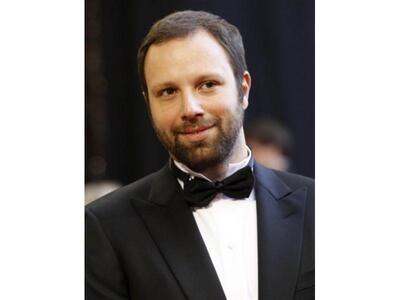 Δεν κατάφερε ο "Κυνόδοντας" να...