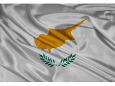 Κύπρος: Ο Αρχιεπίσκοπος εισηγήθηκε έκδοσ...