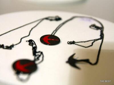 Κοσμήματα της Δανάης Στράτου αντί για κο...