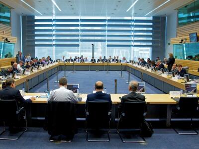 Σε εξέλιξη η συνεδρίαση του Euro Working...