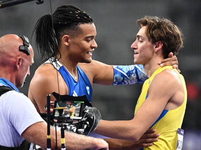 Ο Ντουπλάντις εκθείασε Καραλή: «Δεν αποκ...