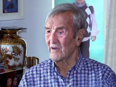 Γιάννης Βογιατζής: «Η ζωή μου ήταν το θέατρο»