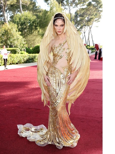 Koκό Ροσά με Yanina Couture