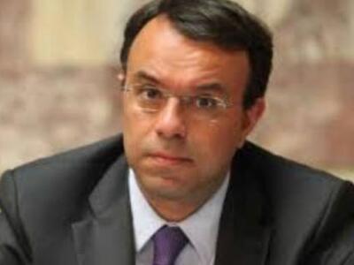 Πάτρα: Παρουσία Σταϊκούρα η κοπή της πίτ...