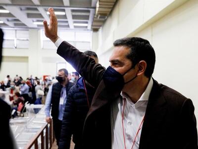 Συνέδριο ΣΥΡΙΖΑ: Με λυμένα χέρια προχωρά...