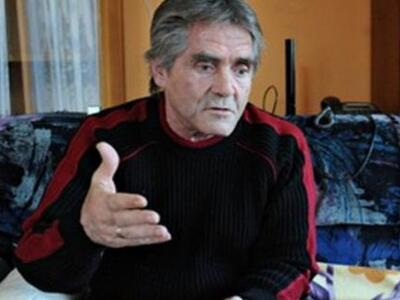 Ήταν στο δρόμο, χρεωμένος και αλκοολικός...