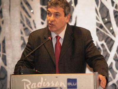 Νέα ΜΕΡΑ: Κυβερνητικές αερολογίες τα περ...