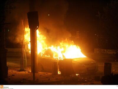 Πάτρα: Φωτιά τα ξημερώματα σε αυτοκίνητο