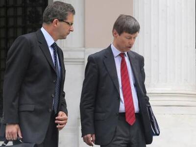 Έρχεται η τρόικα με απαιτήσεις για νέα μ...