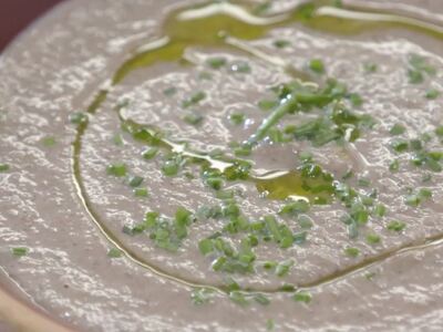 Μανιταρόσουπα με κάστανα από την Αργυρώ ...