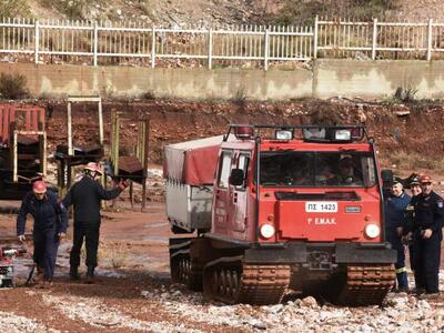 Κρήτη: Παιδί έχει εγκλωβιστεί στη λάσπη ...