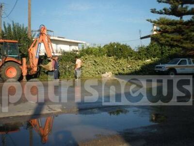Πύργος: Έσπασε σε τρία σημεία αγωγός ύδρ...