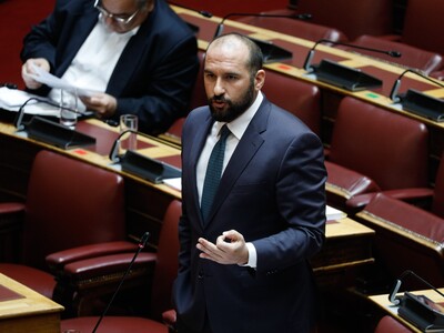 Δ. Τζανακόπουλος: «Ζούμε σε σκοτεινή περίοδο»