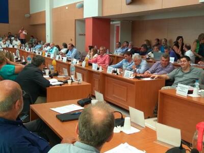 Ομόφωνο έγινε δεκτό το ψήφισμα από το Πε...