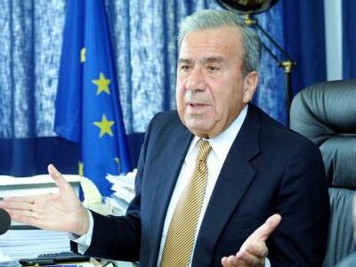 Στη ΓΑΔΑ ο κύπριος πρώην υπουργός Ντίνος...