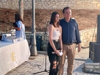 Ο Δήμος Καλαβρύτων και η ΕΣΗΕΑ τίμησαν τη μνήμη του αγωνιστή της Αντίστασης και δημοσιογράφου Ηρακλή Πετιμεζά Ο Δήμος Καλαβρύτων και η ΕΣΗΕΑ τίμησαν τη μνήμη του αγωνιστή της Αντίστασης και δημοσιογράφου Ηρακλή Πετιμεζά