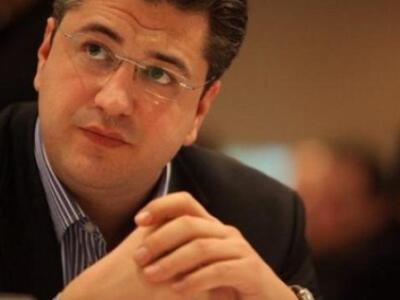 Ψήφο κατά συνείδηση στο σύμφωνο συμβίωση...