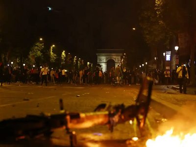 Παρίσι: Επεισόδια πριν και μετά τον τελι...