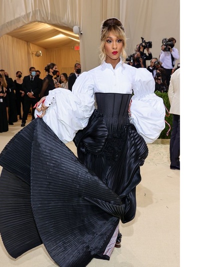 MJ Rodriguez με Tom Browne