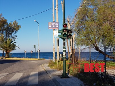 Προσοχή στο πρώην κολυμβητήριο της Αγυιά...