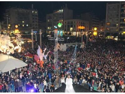 Πάτρα: Καρναβαλική Νύχτα -  Ανοιχτά μέχρ...