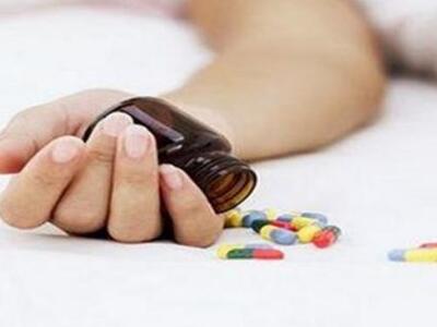 15χρονη μαθήτρια επιχείρησε να αυτοκτονή...