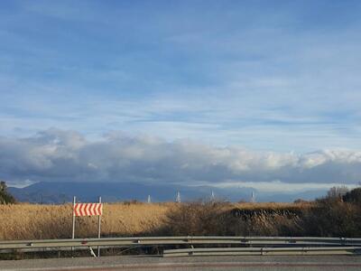 Το σύστημα του καιρού, το πρωί της Δευτέ...