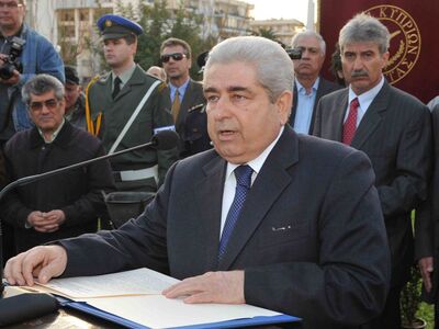 Τα δάκρυα του Δημήτρη Χριστόφια