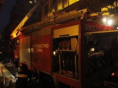  Σαγέικα: Καίνε λάστιχα στον καταυλισμό ...